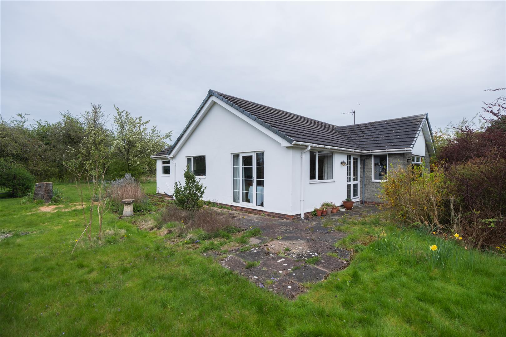 3 bedroom  Detached Bungalow for Sale in Tiverton